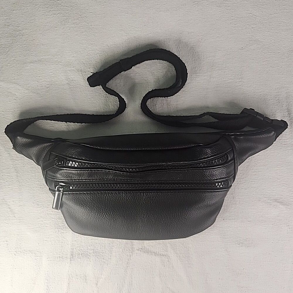Purse Wild Fable Faux Leather 2 Pocket Zippered Fanny Pack Black Vintage RN17730